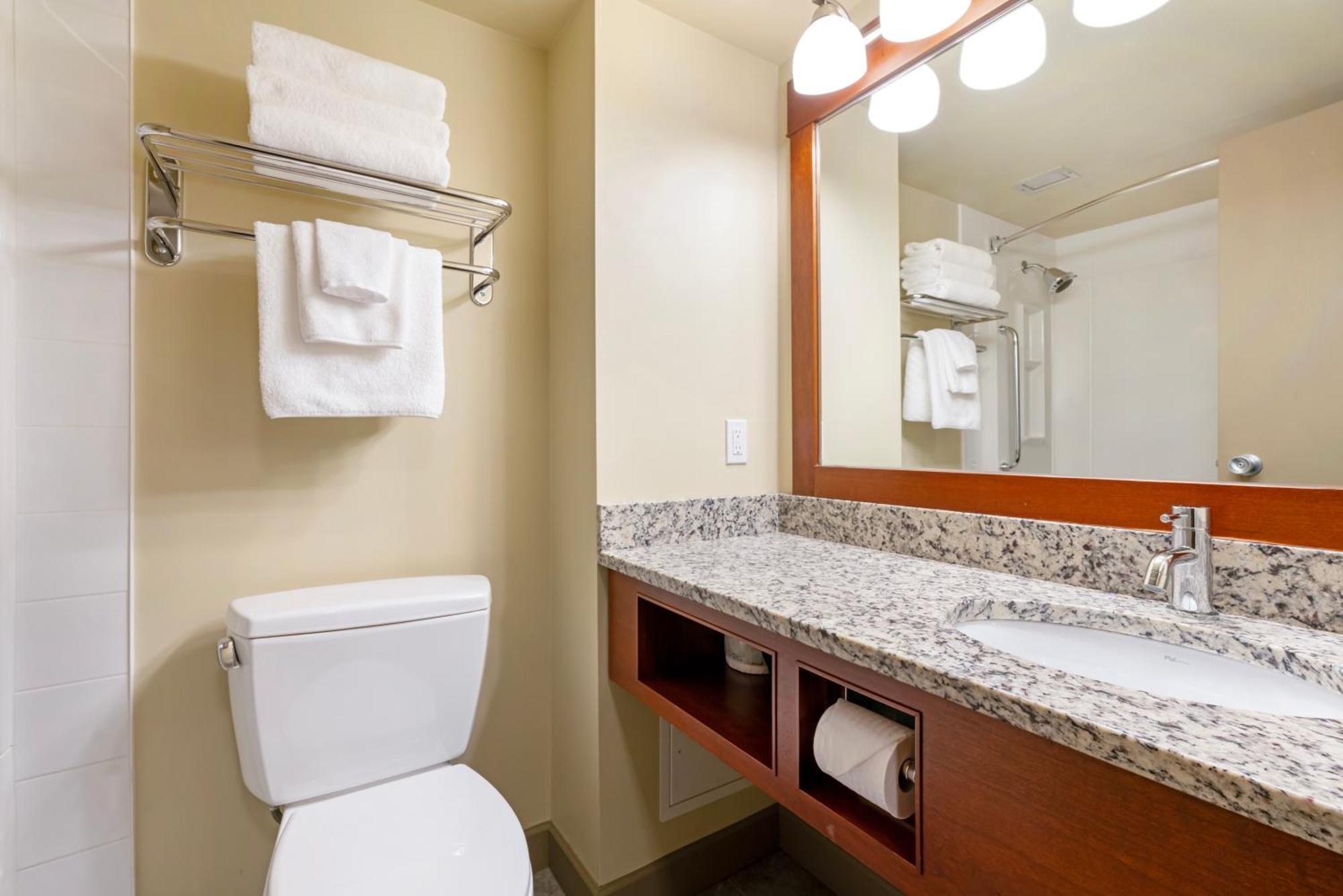 Best Western Plus Barclay Hotel Port Alberni Luaran gambar